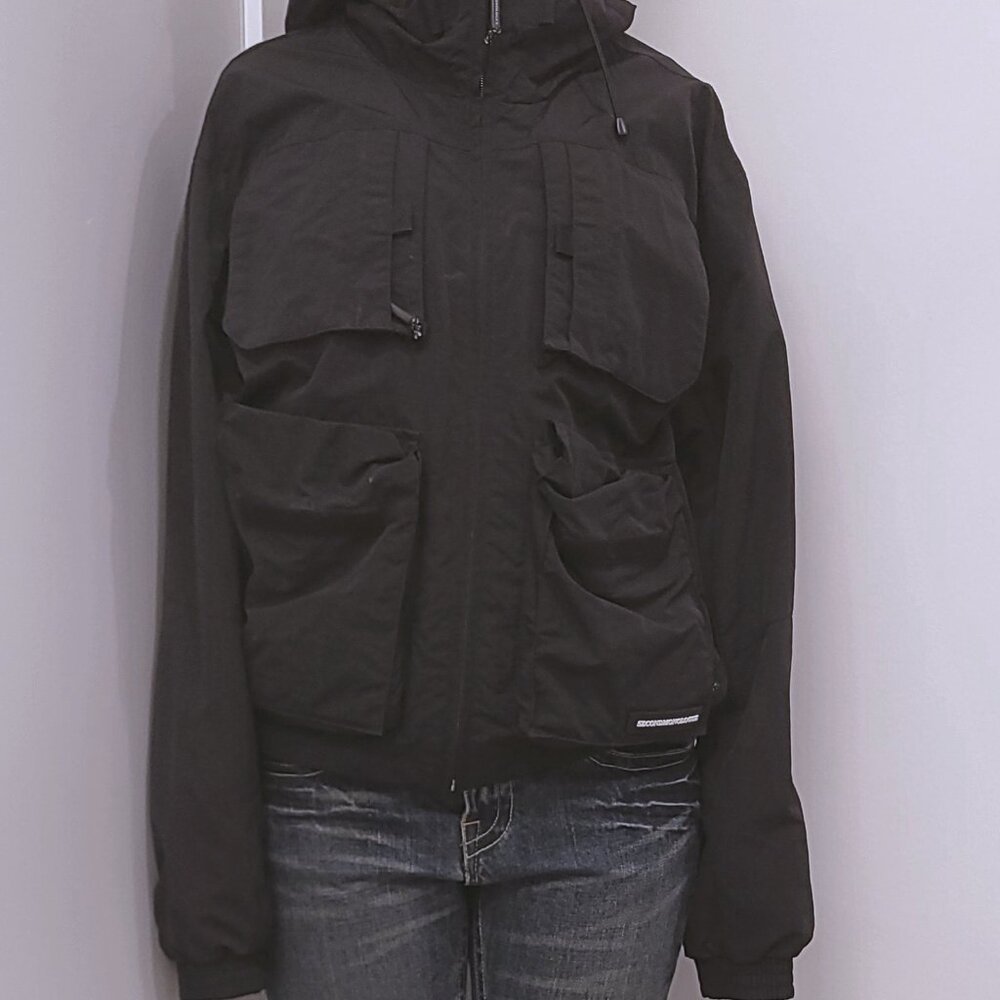 Techwear Multi-Pocket Gorpcore Windbreaker - Picture 2 of 10